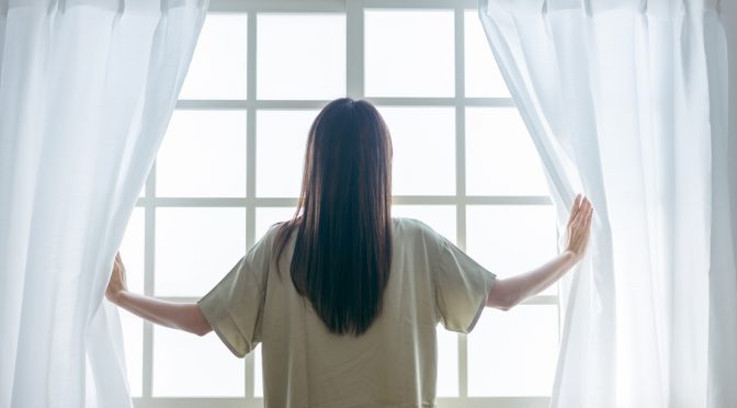 夜ぐっすり眠りたいあなたへ【目覚めをよくする＆安眠のツボ】